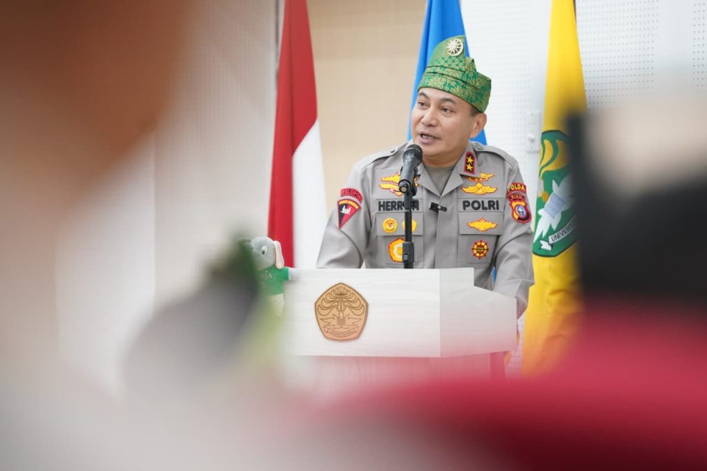 UNRI & Polda Riau Resmikan Pusat Studi Kepolisian Lingkungan