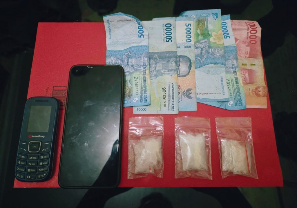 Polsek Rambah Samo Gagalkan Transaksi Sabu 16,30 Gram